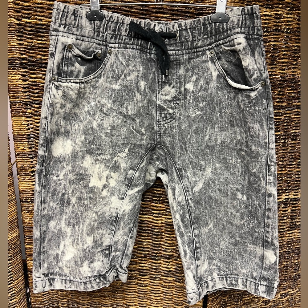 Southpole-Stylish Black and Gray‎ Acid Wash Shorts, Y2K, drawstring